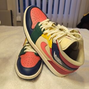 Air Jordan Retro High Se Multivolor 10